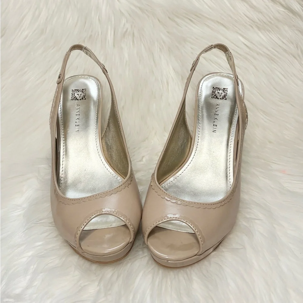 Ann Klein Stiletto Heels 💛 - Picture 2 of 6